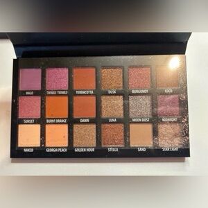 ⭐️ KAB Cosmetics Day N Night Palette